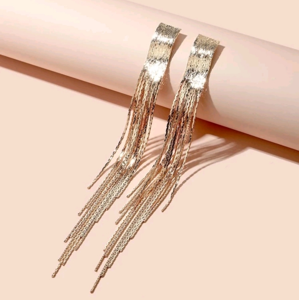 💖 2/$30 Women's yellow Gold plated long tassel elegant formal evening earrings - Picture 4 of 11